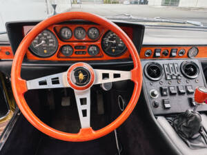 Bild 34/78 von Lamborghini Espada 400 GT (1972)