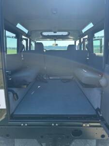 Image 16/47 of Land Rover Defender 110 Td5 (2000)