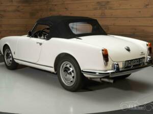 Afbeelding 14/19 van Alfa Romeo Giulia 1600 Spider Veloce (1964)