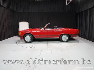 Image 6/15 of Mercedes-Benz 560 SL (1987)