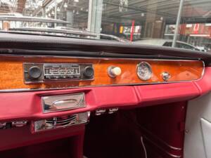 Bild 25/34 von BMW 3200 CS (1965)