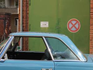 Image 14/32 of Mercedes-Benz 280 SL (1970)