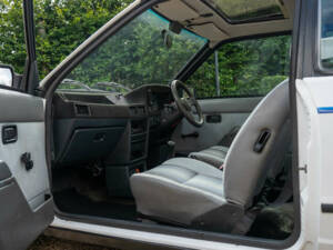 Image 35/50 of Ford Escort XR3i (1983)