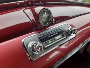 Immagine 16/37 di Oldsmobile Golden Rocket 88 Holiday Coupe (1950)