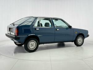 Image 7/7 de Lancia Delta 1500 (1980)