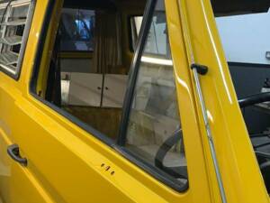 Bild 2/19 von Volkswagen T3 Bus 1.6 (1980)