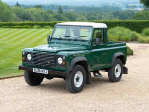 Bild 31/50 von Land Rover Defender 90 Td5 (2006)