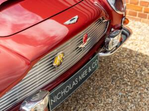 Bild 12/50 von Aston Martin DB 6 Vantage (1969)