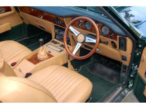 Imagen 12/27 de Aston Martin V8 Volante (1982)