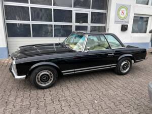 Bild 35/38 von Mercedes-Benz 280 SL (1969)