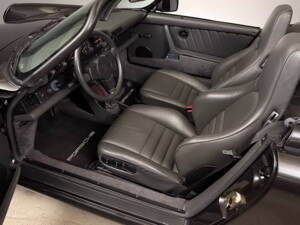 Bild 16/23 von Porsche 911 Carrera 3.2 (WTL) (1989)