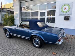 Bild 22/27 von Mercedes-Benz 230 SL (1966)