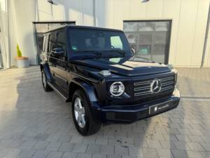 Bild 4/30 von Mercedes-Benz G 500 (lang) (2023)