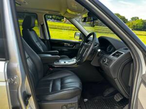 Bild 35/77 von Land Rover Range Rover Sport SDV6 (2013)