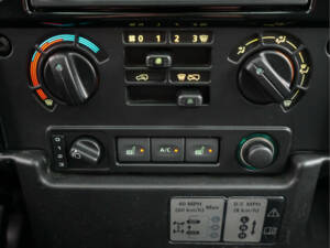 Image 16/35 de Land Rover Defender 110 (2007)