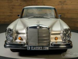 Bild 4/18 von Mercedes-Benz 280 SE (1970)