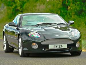 Image 17/50 de Aston Martin DB 7 Vantage (2000)