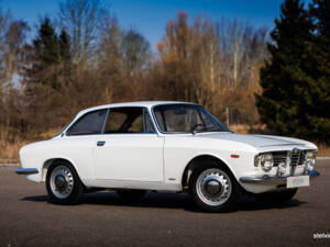 Bild 8/42 von Alfa Romeo Giulia 1600 Sprint GT Veloce (1967)