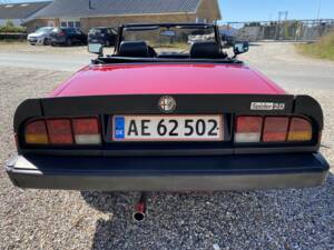 Image 4/56 of Alfa Romeo 2.0 Spider (1986)