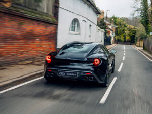 Bild 2/43 von Aston Martin Vanquish Zagato (2017)