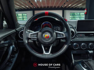 Image 17/24 of Abarth 124 Spider (2017)