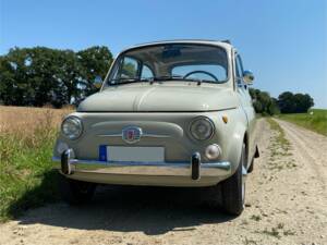 Immagine 4/29 di FIAT 500 F (1966)