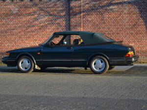 Image 2/17 de Saab 900 S (1992)