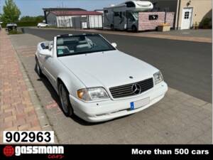 Image 1/11 of Mercedes-Benz SL 500 (2000)