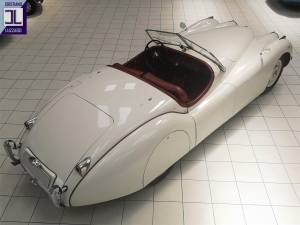 Immagine 8/25 di Jaguar XK 120 OTS (1951)