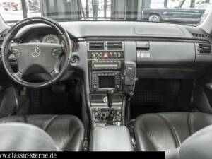 Immagine 15/15 di Mercedes-Benz E 55 AMG T (2001)