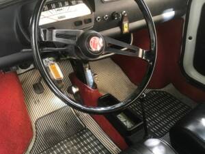 Immagine 10/15 di FIAT 500 L (1971)