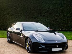 Bild 11/50 von Ferrari FF (2012)