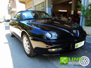 Immagine 2/9 di Alfa Romeo GTV 1.8 Twin Spark (1999)