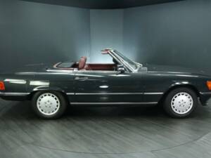 Image 7/30 de Mercedes-Benz 300 SL (1985)