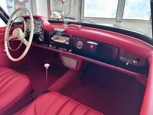 Imagen 15/38 de Mercedes-Benz 190 SL (1958)