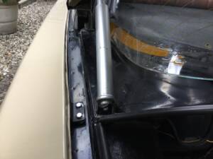 Image 18/82 de Citroën DS 20 (1974)