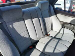 Image 23/45 of Alfa Romeo 75 1.8 (1987)