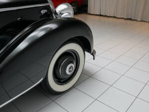 Bild 18/22 von Mercedes-Benz 170 S Cabriolet A (1952)