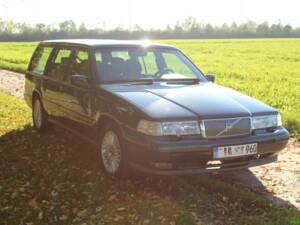 Bild 2/20 von Volvo 960 3.0i (1994)