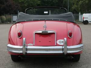 Afbeelding 4/7 van Jaguar XK 150 SE DHC (1958)