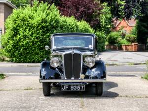 Image 6/33 of Morris 12&#x2F;4 (1935)