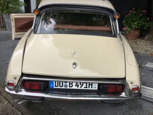 Image 66/82 de Citroën DS 20 (1974)