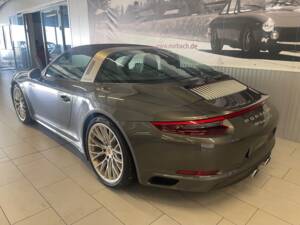Afbeelding 10/20 van Porsche 911 Targa 4 GTS (2019)