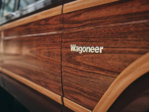 Image 6/96 of Jeep Wagoneer Limited (1982)