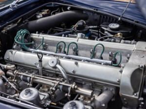 Bild 6/68 von Aston Martin DB 6 Volante (1967)