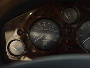 Image 20/35 de Aston Martin Vantage V600 (1998)