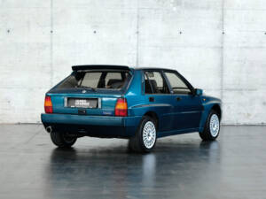 Image 4/24 of Lancia Delta HF Integrale Evoluzione I (1992)