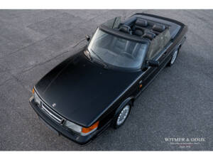 Image 13/25 of Saab 900 Turbo (1991)