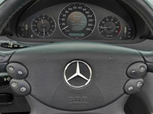 Immagine 13/19 di Mercedes-Benz CLK 200 K (2007)