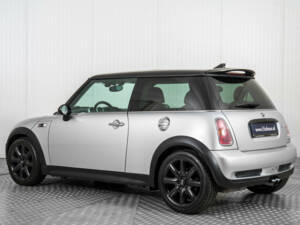 Bild 6/50 von Mini Cooper S (2003)